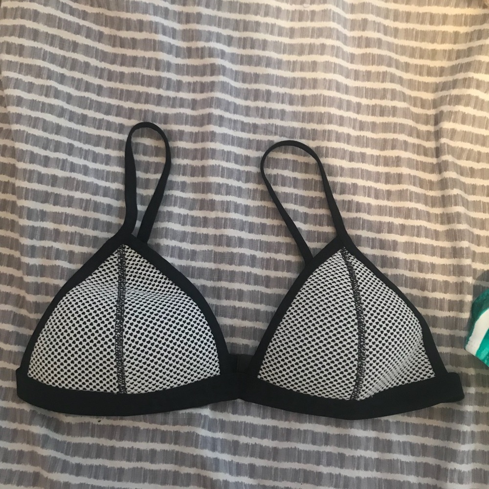 Triangl top